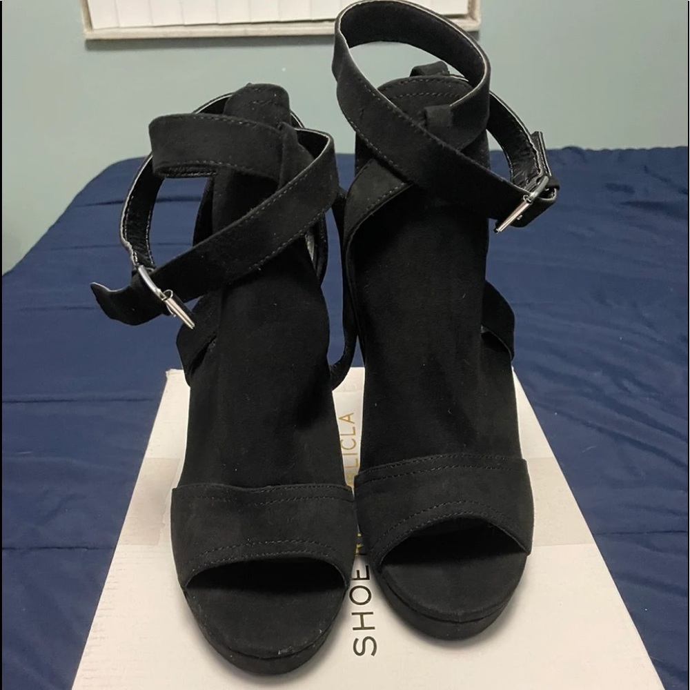 Black heels